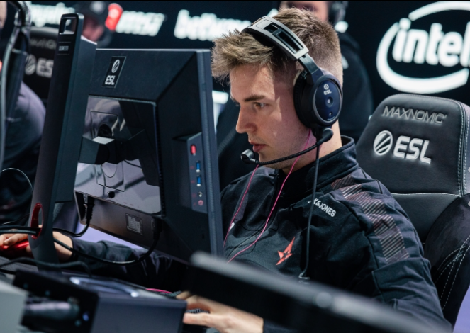 这位曾经的 这位曾经的