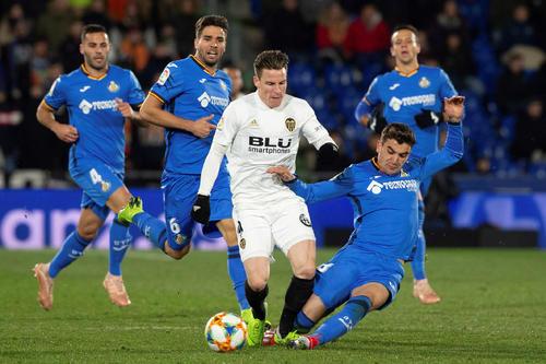 的表现无疑 的表现无疑